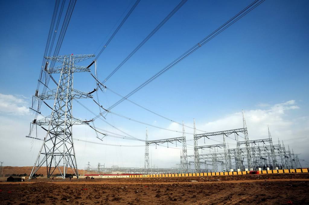 從宏觀和微觀兩個層面分析電線電纜行業(yè)